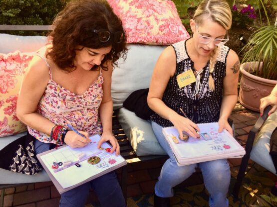 Carolyn Gavin and Sarah Walsh working on an art game 1 Make Art That Sells What Lilla Rogers is looking for in her next new artist! GTS registration is open!