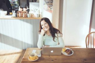 Kempton Shaw Shoot 01 DSC 0047 Filter Make Art That Sells Interview with Beth Kempton of Do What You Love