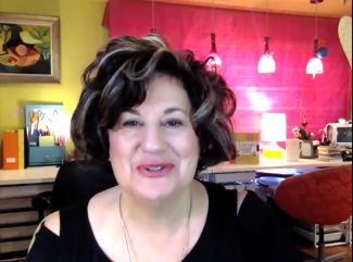 Lilla video crop Make Art That Sells How do I know who becomes a success? Watch Lilla's free video series