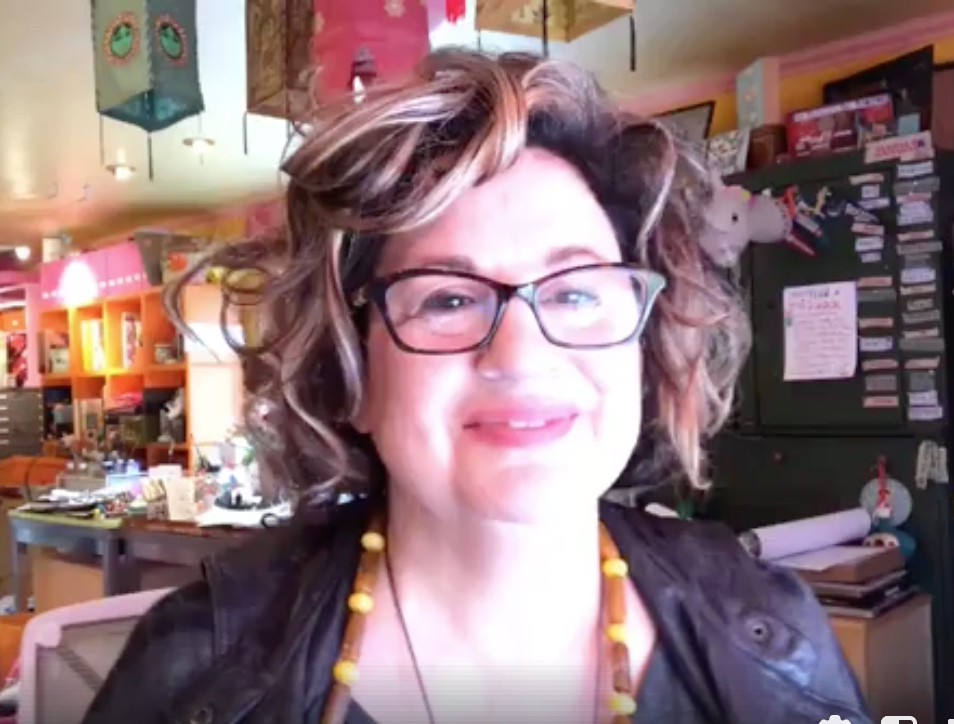 Lilla fb live jpeg Make Art That Sells Portfolio Review Live begins today! FREE downloadable worksheet!