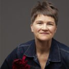 Nathalie Taylor 300px Make Art That Sells Alumni success ‘spotlight’ interview with Nathalie Taylor