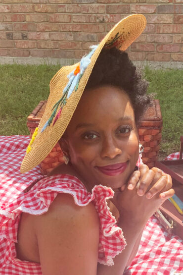 Headshot of illustrator and educator Tamisha Anthony