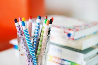 Janine Vangool of UPPERCASE magazine: Behind the scenes 6 UPPERCASE office detail 3 LOW Make Art That Sells Janine Vangool of UPPERCASE magazine: Behind the scenes