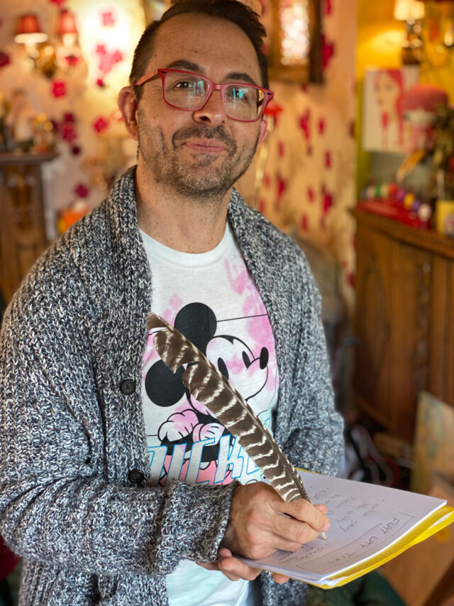 WHATS RILEY WRITING Make Art That Sells NEW for 2022: How to create characters for toys, books and more