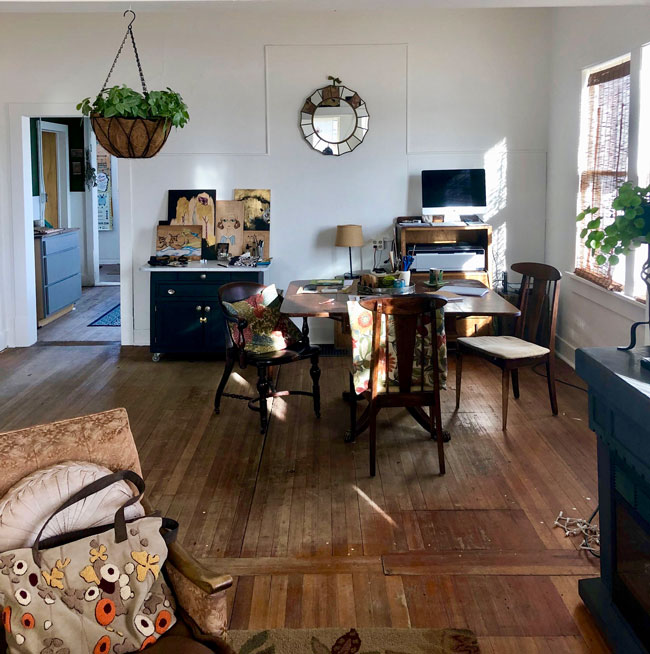 dalton artstudio1 Make Art That Sells REVEALED! Who is Lilla Rogers Studio’s newest artist?